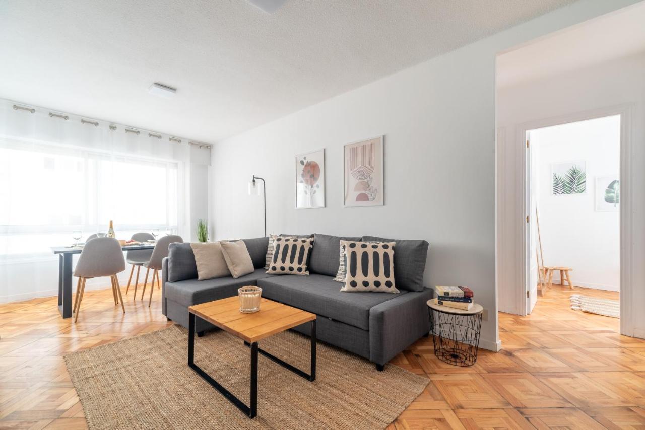 Moderno Apartamento Con Parking Vigo Exterior foto