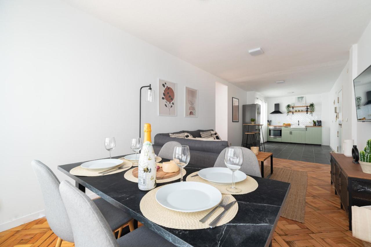 Moderno Apartamento Con Parking Vigo Exterior foto